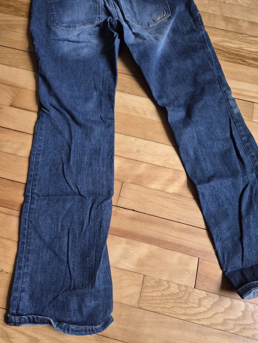 Express Low Rise Straight Leg Jeans - Picture 14 of 14